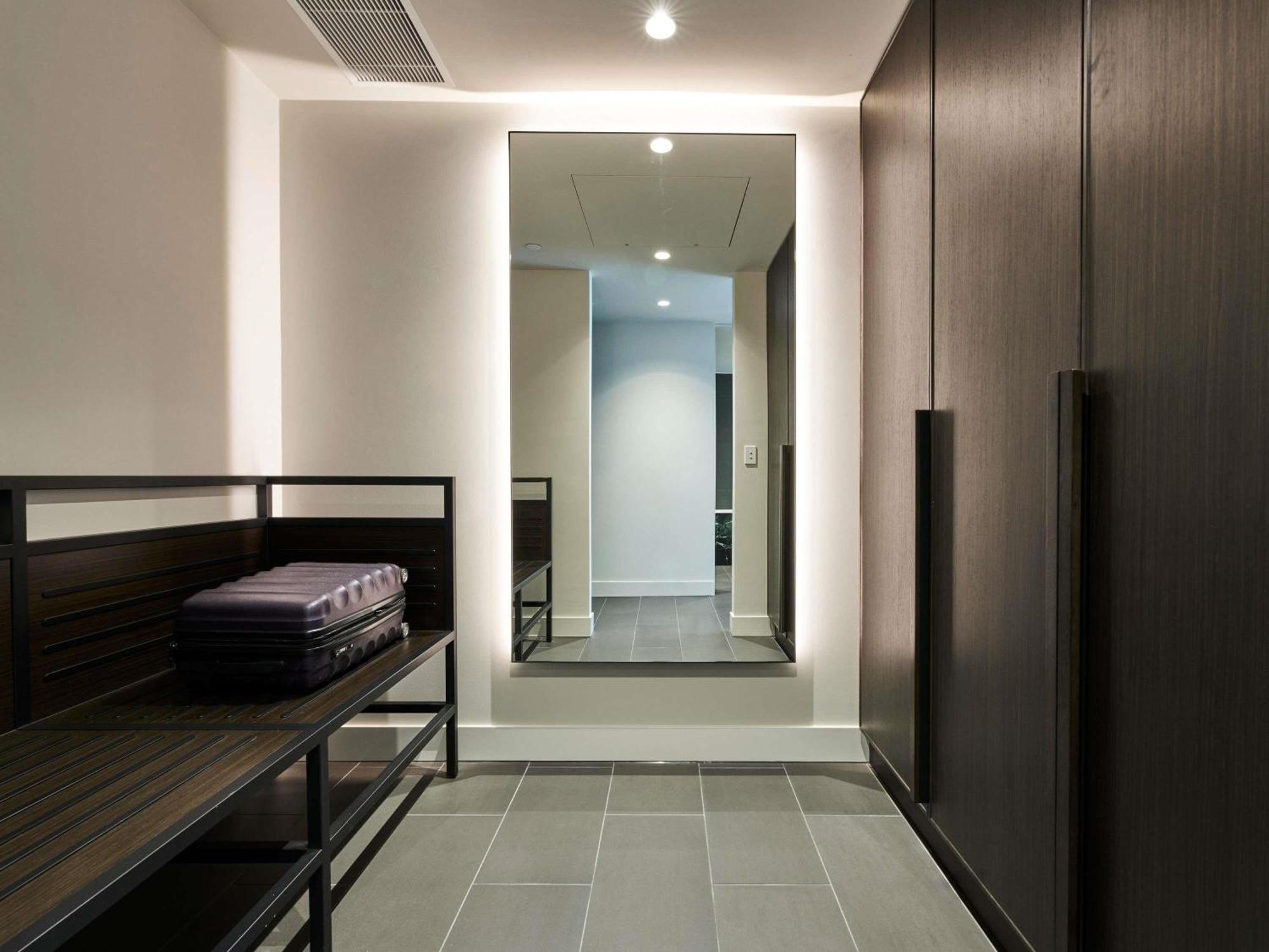 Novotel Melbourne Airport — Photos 1
